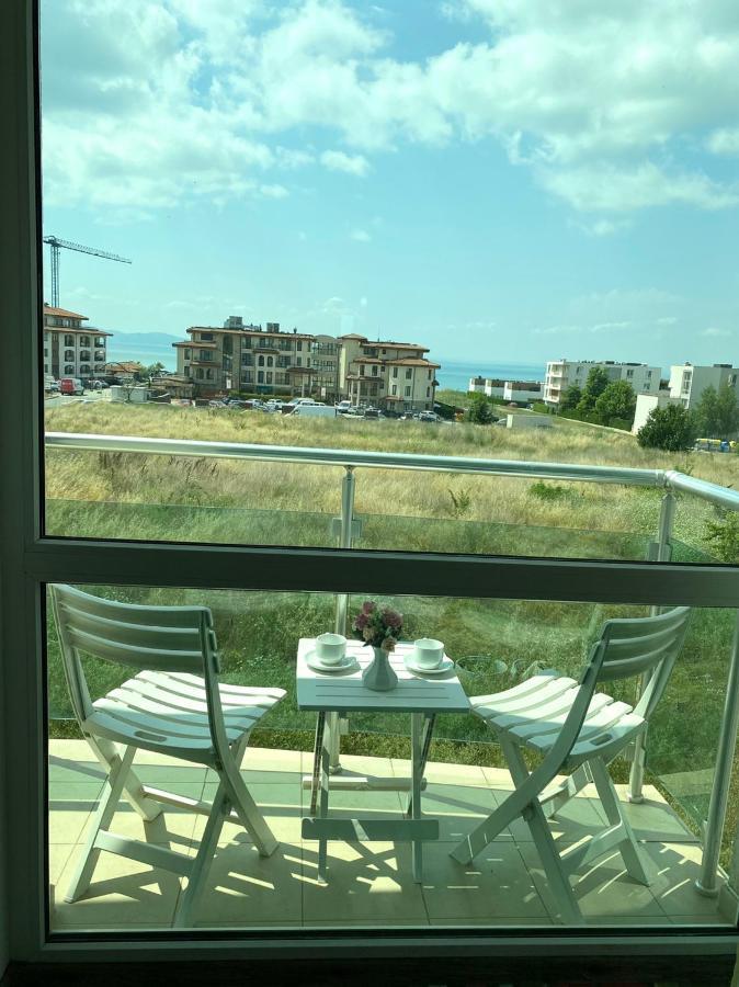 Прекрасен Апартамент С Изглед Към Морето Сарафово 2 Burgas City Eksteriør billede